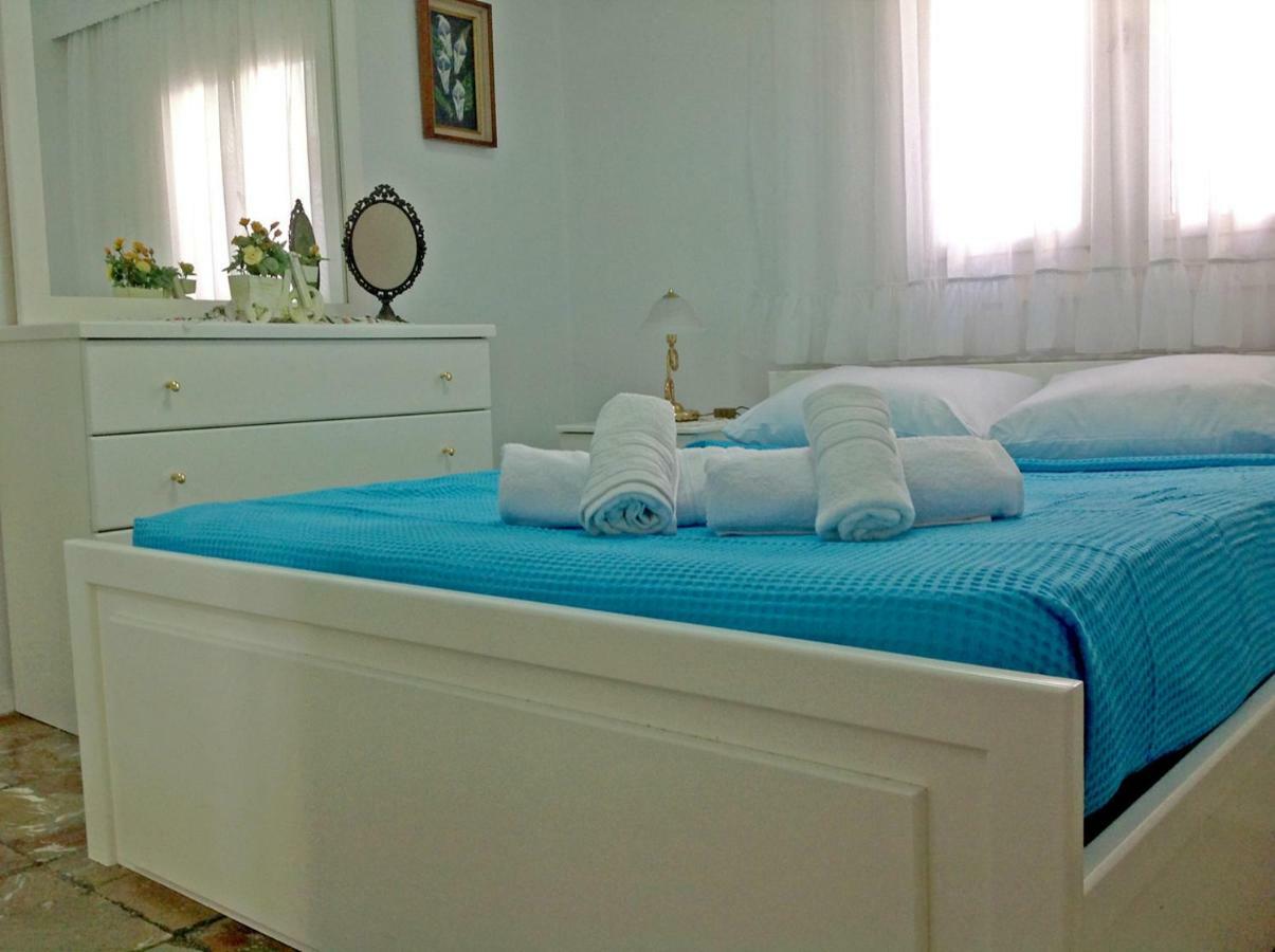 Nea Kallikrateia Villa Fofo - Beautiful Sea Front Villa With 650M2 Garden מראה חיצוני תמונה